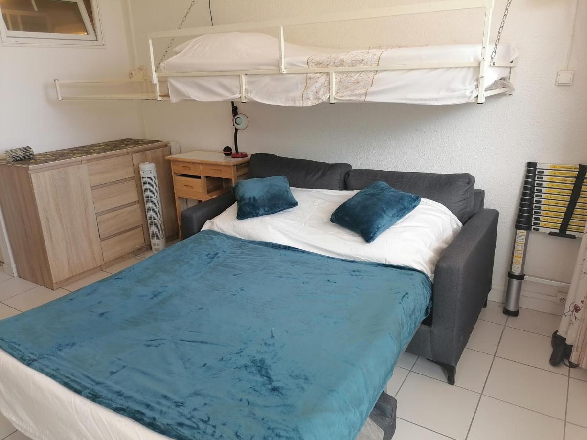 Ground Floor Studio With Access To Beach And Pool Le Barcares Exterior photo